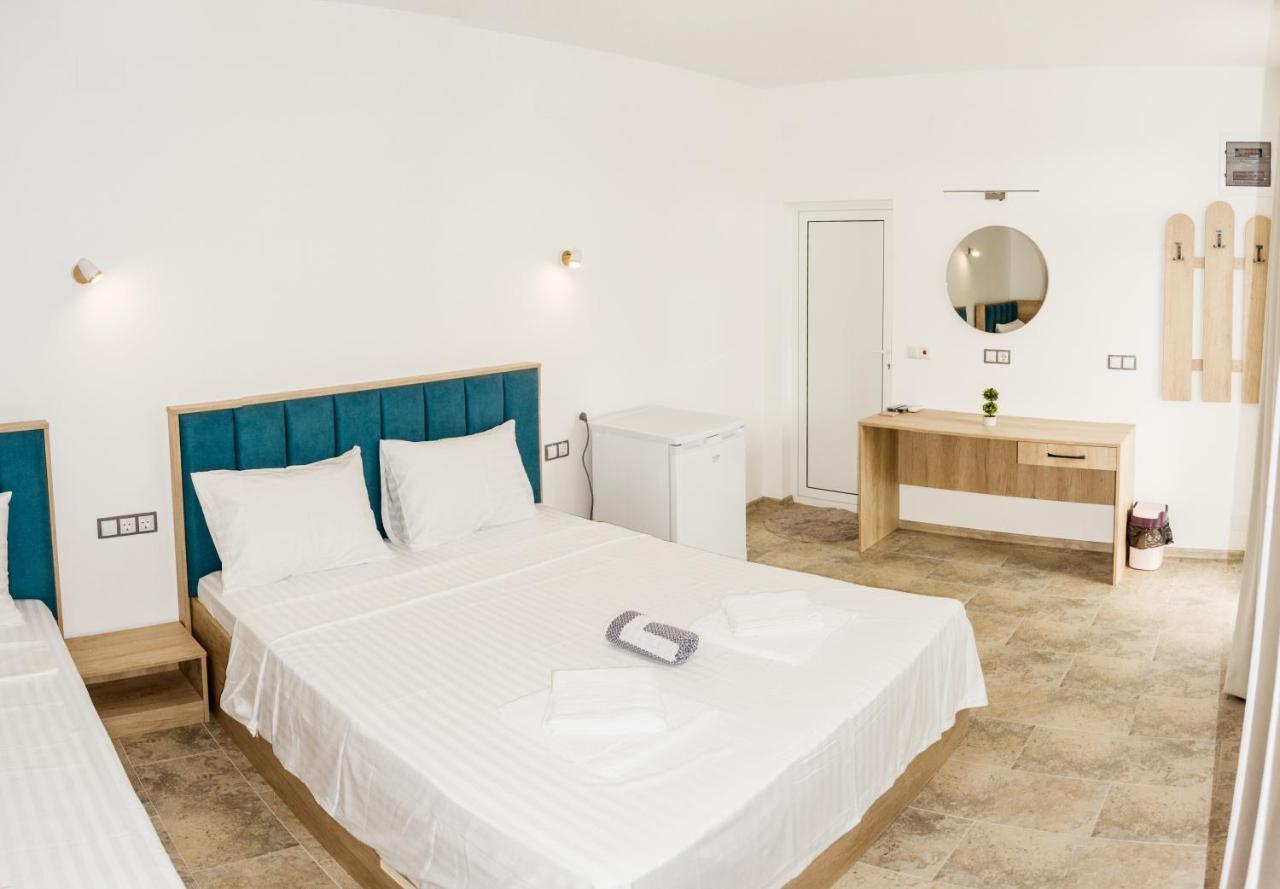 Hotel Комплекс Радост à Ezerets Extérieur photo