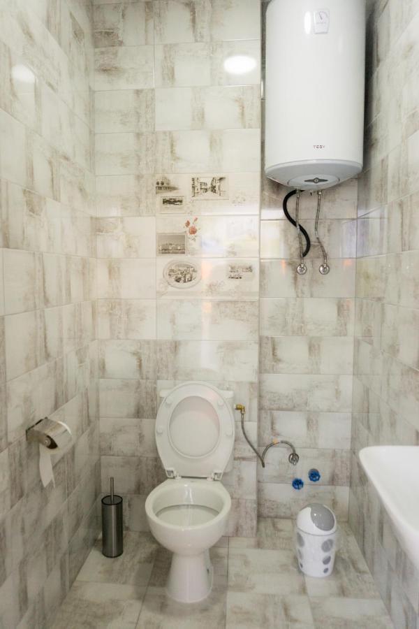 Hotel Комплекс Радост à Ezerets Extérieur photo